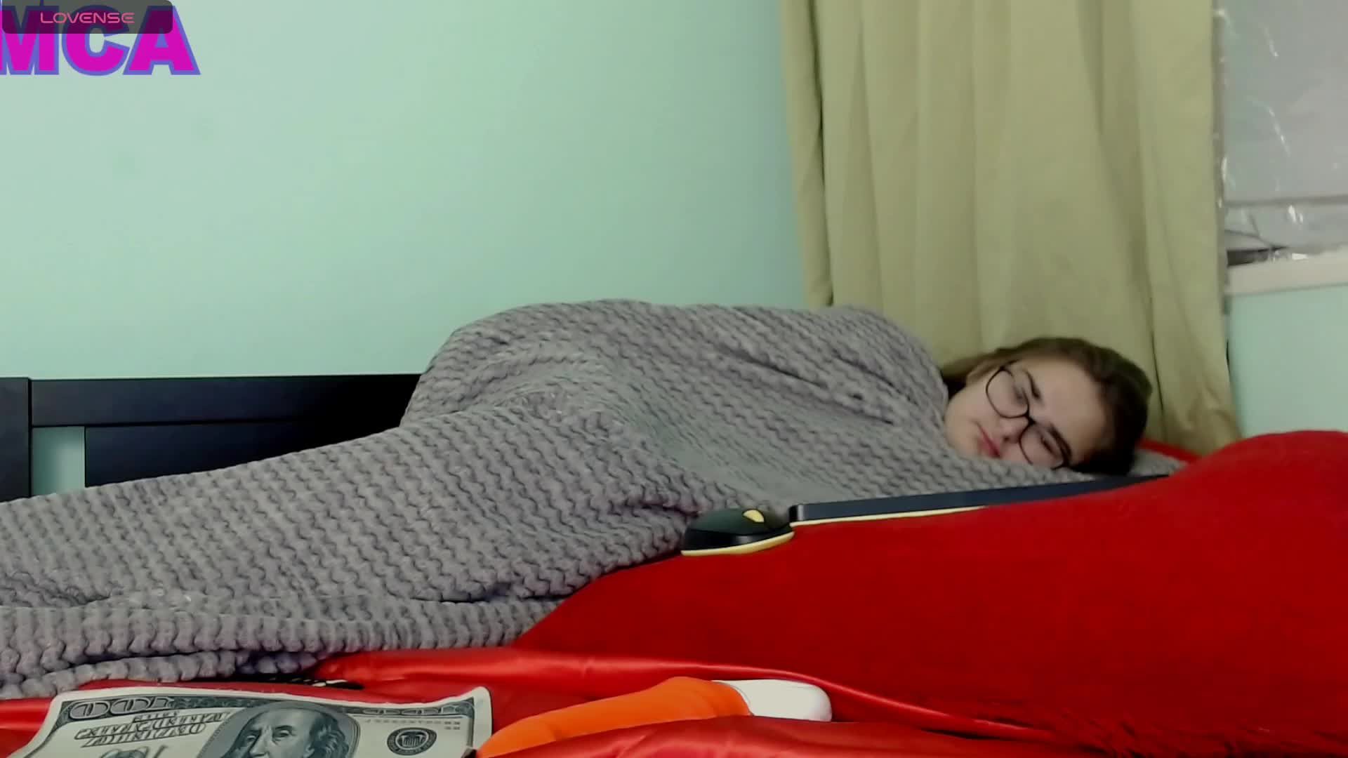 sweet-dream-foxx Live Sex December 13, 2025