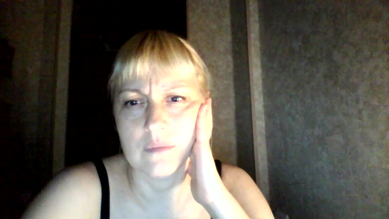 krisss2016 Live Sex December 15, 2025