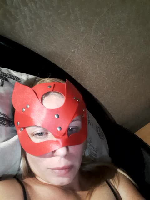 -nelya- Live Sex December 17, 2025