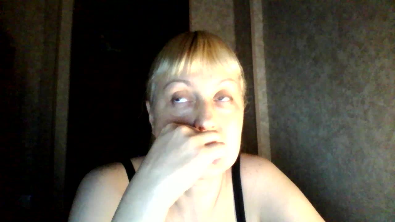 krisss2016 Live Sex December 15, 2025