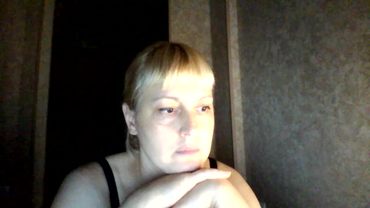 krisss2016 Live Sex December 15, 2025