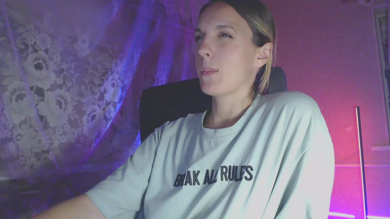 Babymuro4ka Live Sex December 17, 2025