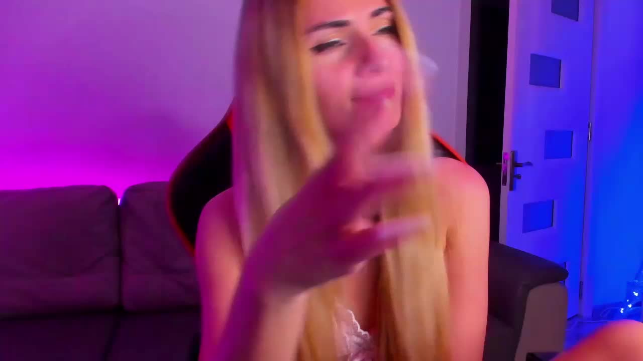 Lynx Live Sex December 14, 2025