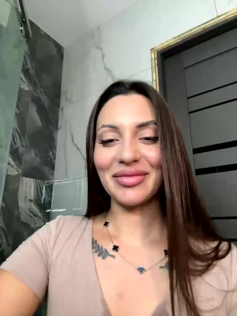 Kristaly Live Sex December 14, 2025