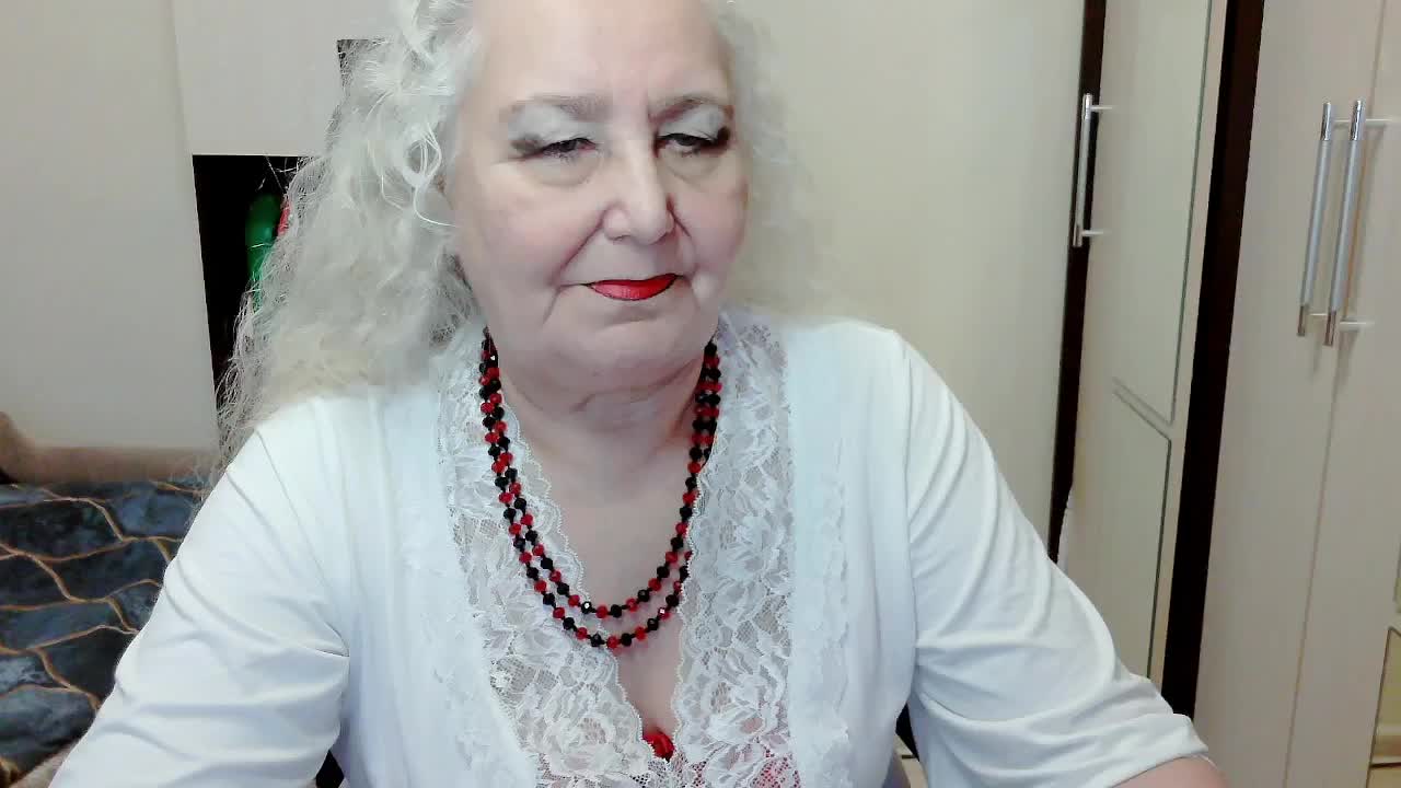 GrannyWants Live Sex December 17, 2025