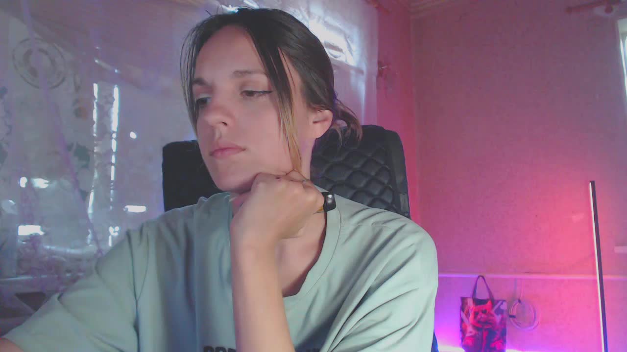 Babymuro4ka Live Sex December 17, 2025