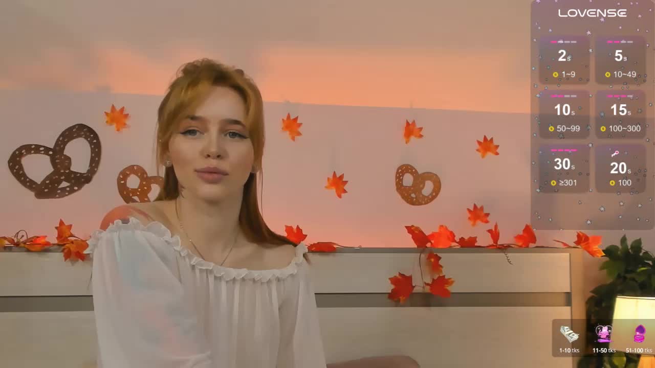 Phoenix_Margo Live Sex December 17, 2025