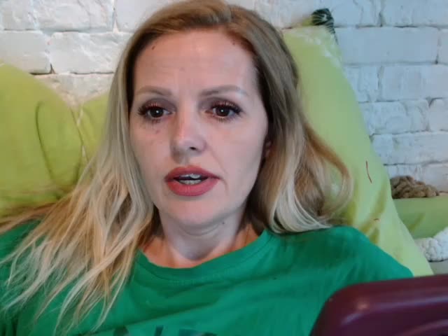 Angel_girllovemy Live Sex December 15, 2025