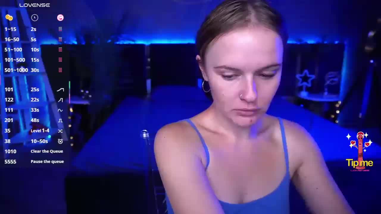 MaribelRiver Live Sex December 17, 2025