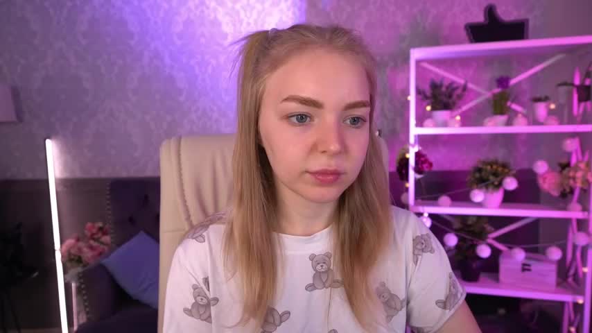EmilySunshineS Live Sex December 13, 2025