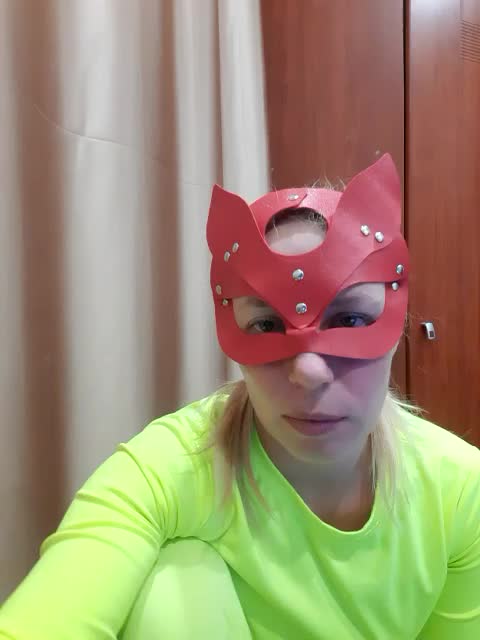 -nelya- Live Sex December 17, 2025