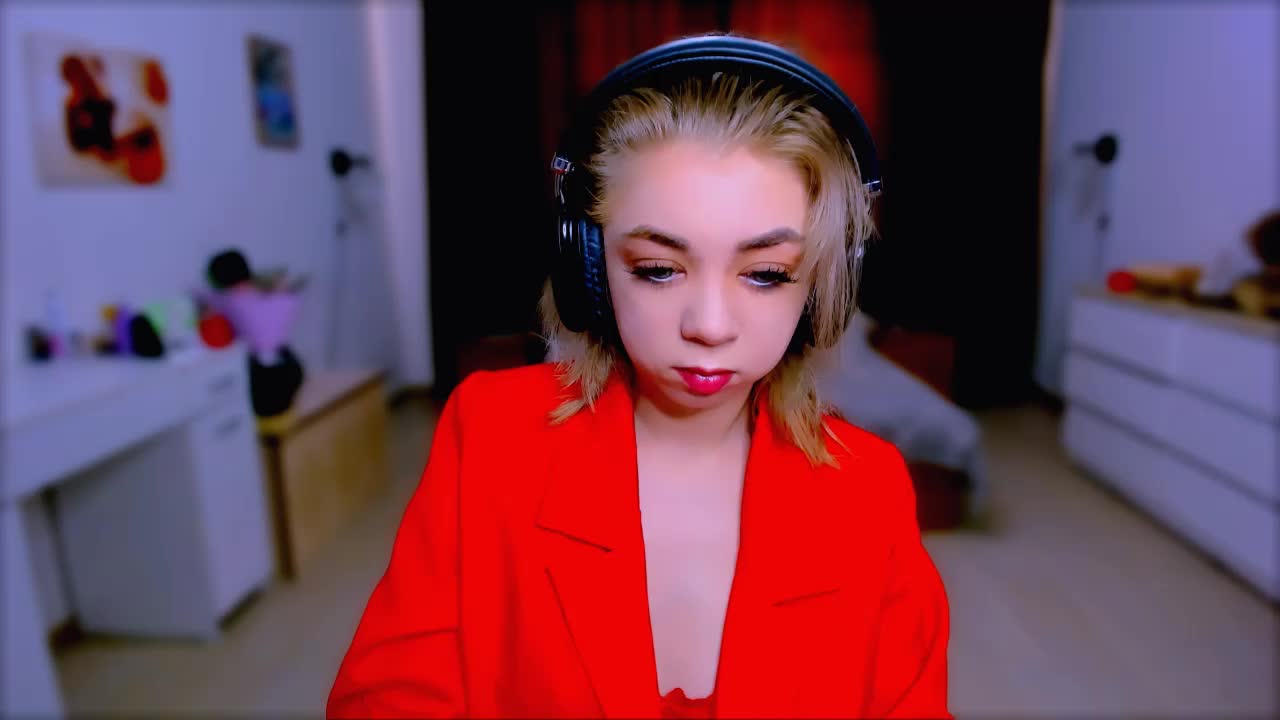 littleSiyfairy Live Sex December 13, 2025