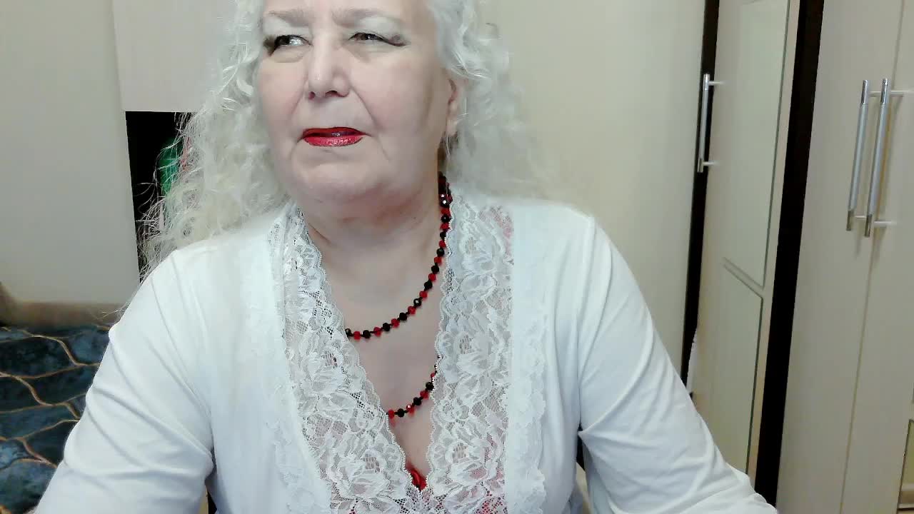 GrannyWants Live Sex December 17, 2025