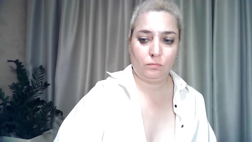 KickaIricka Live Sex December 14, 2025