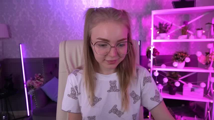EmilySunshineS Live Sex December 13, 2025