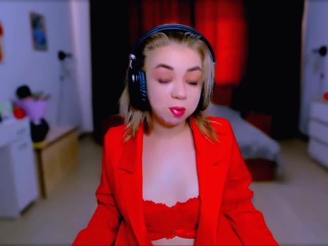 BabyNicole Live Sex December 14, 2025