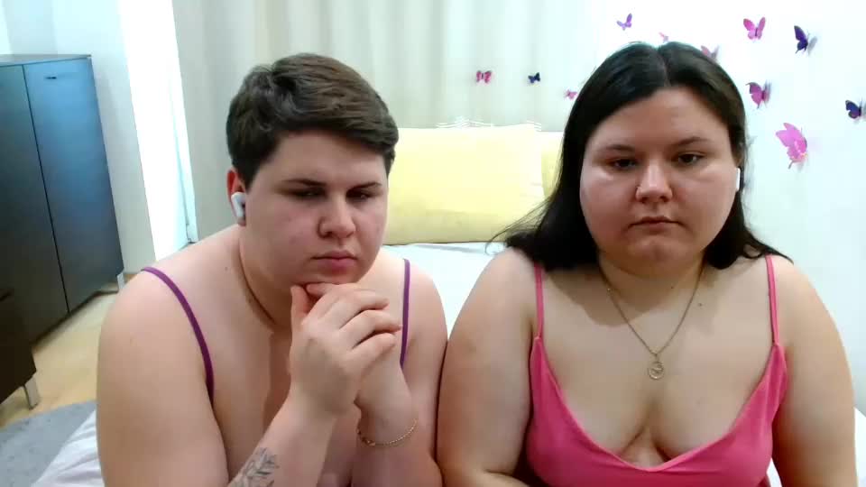 beckyandellen Live Sex December 19, 2025
