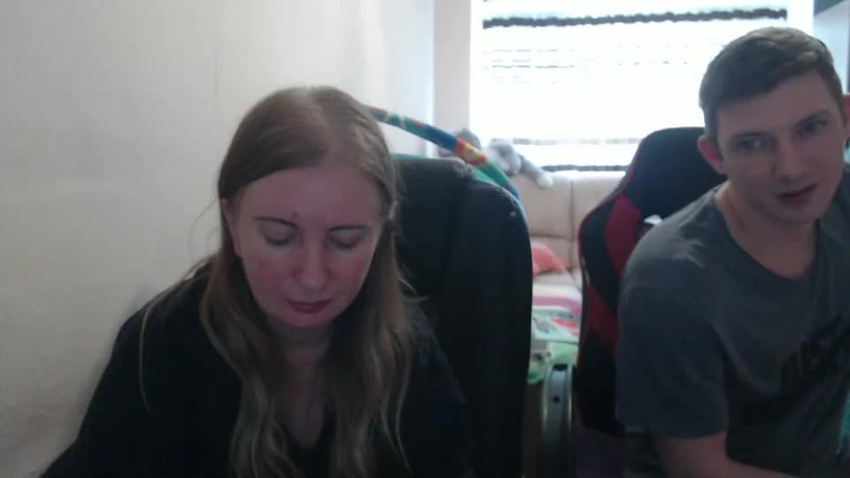 jenisandpeter Live Sex December 20, 2025