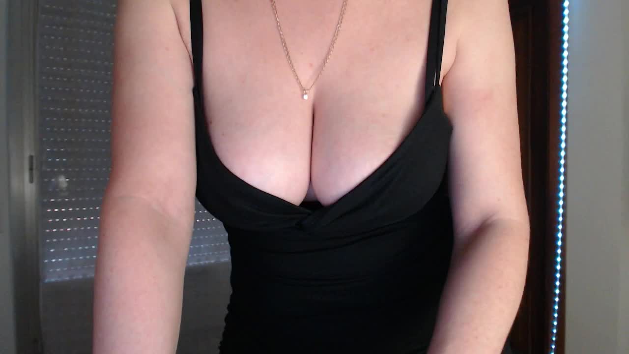 Alina-Lovely Live Sex December 14, 2025