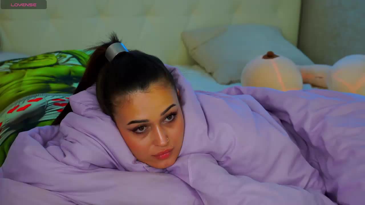 Alinka-chocolatee Live Sex December 13, 2025