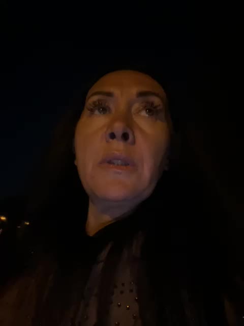 Karolina_Milf Live Sex December 14, 2025