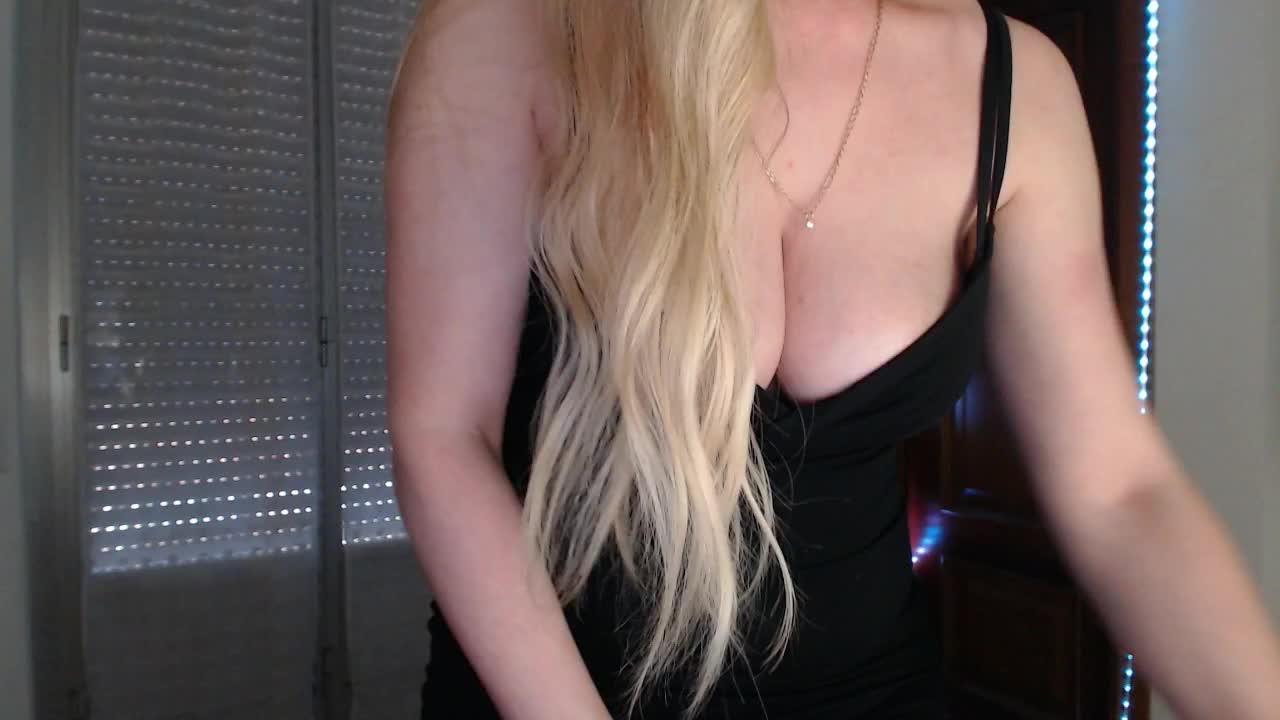 Alina-Lovely Live Sex December 14, 2025