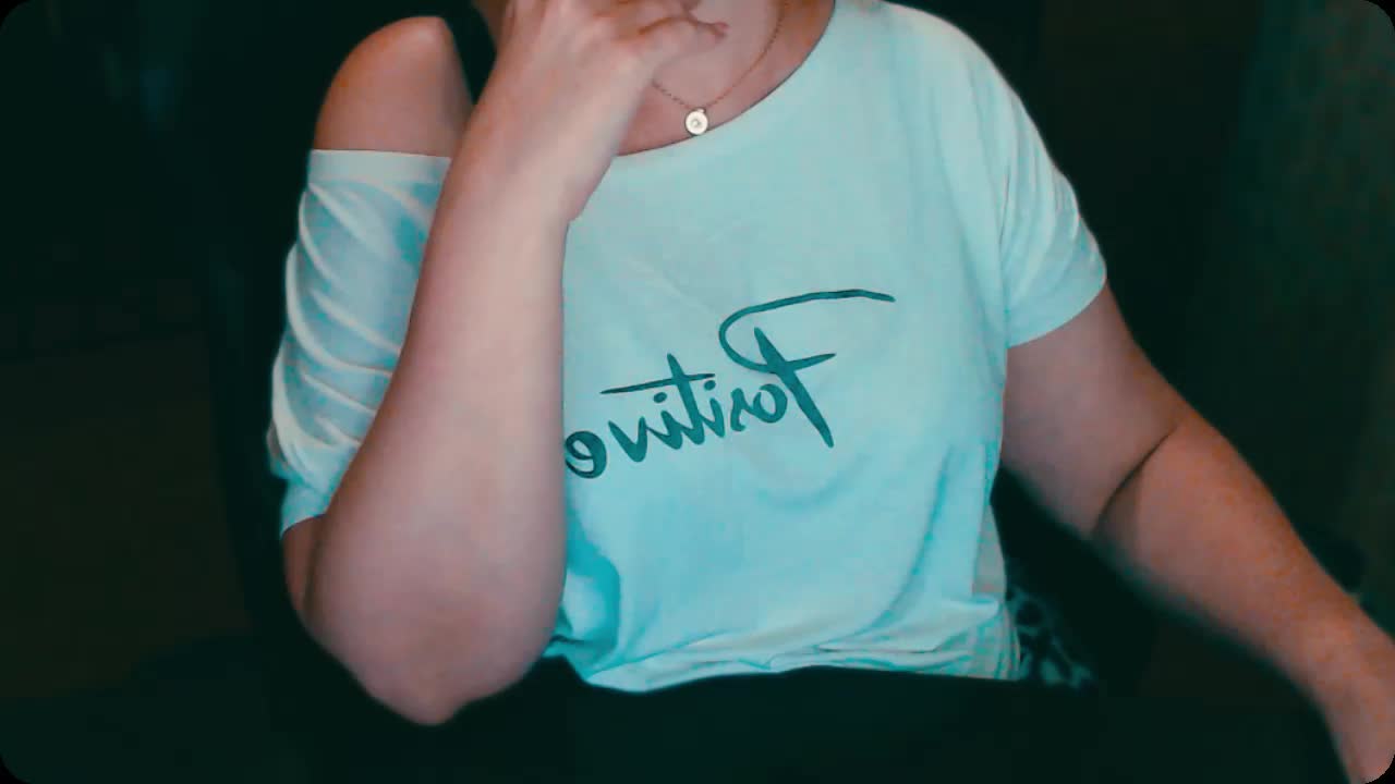 Alisa1917 Live Sex December 17, 2025