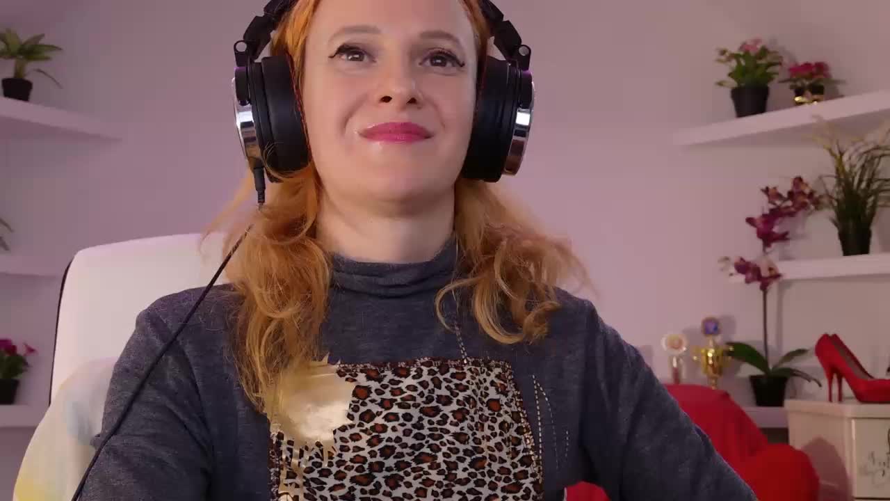 SimaGoldy Live Sex December 17, 2025