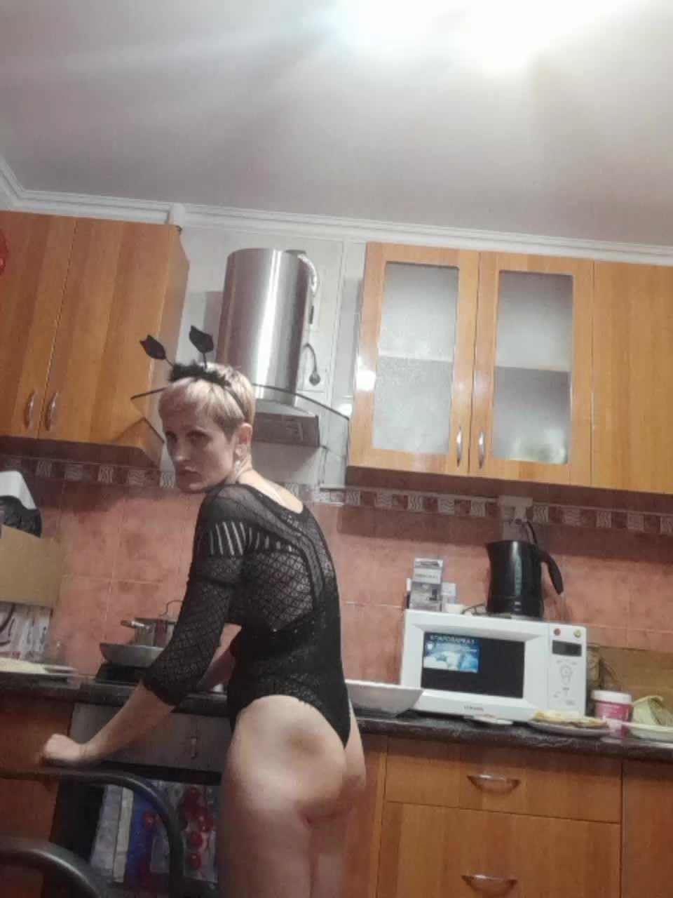 N-I-M-F-O-M-A-N-K-A Live Sex December 18, 2025