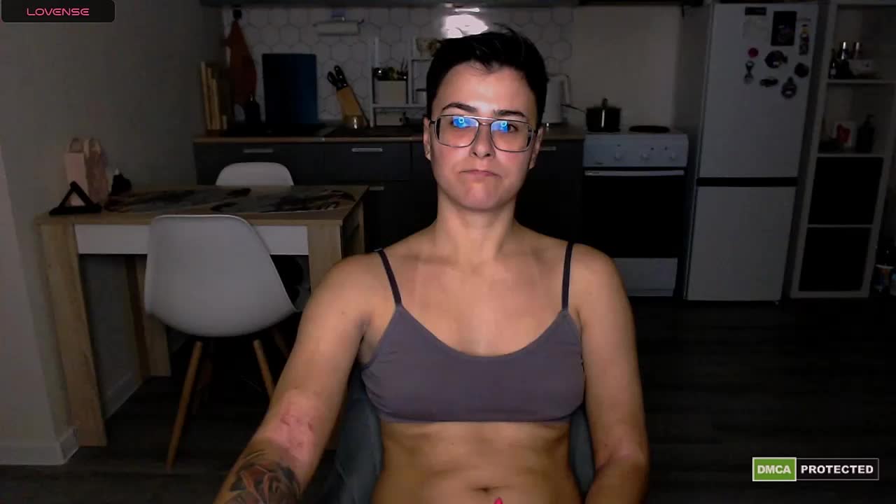 Sashanotfound Live Sex 2025.09.19