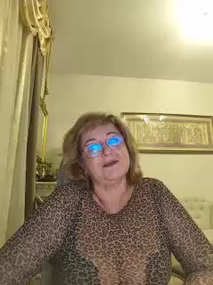 KarinkaSweet Live Sex December 17, 2025