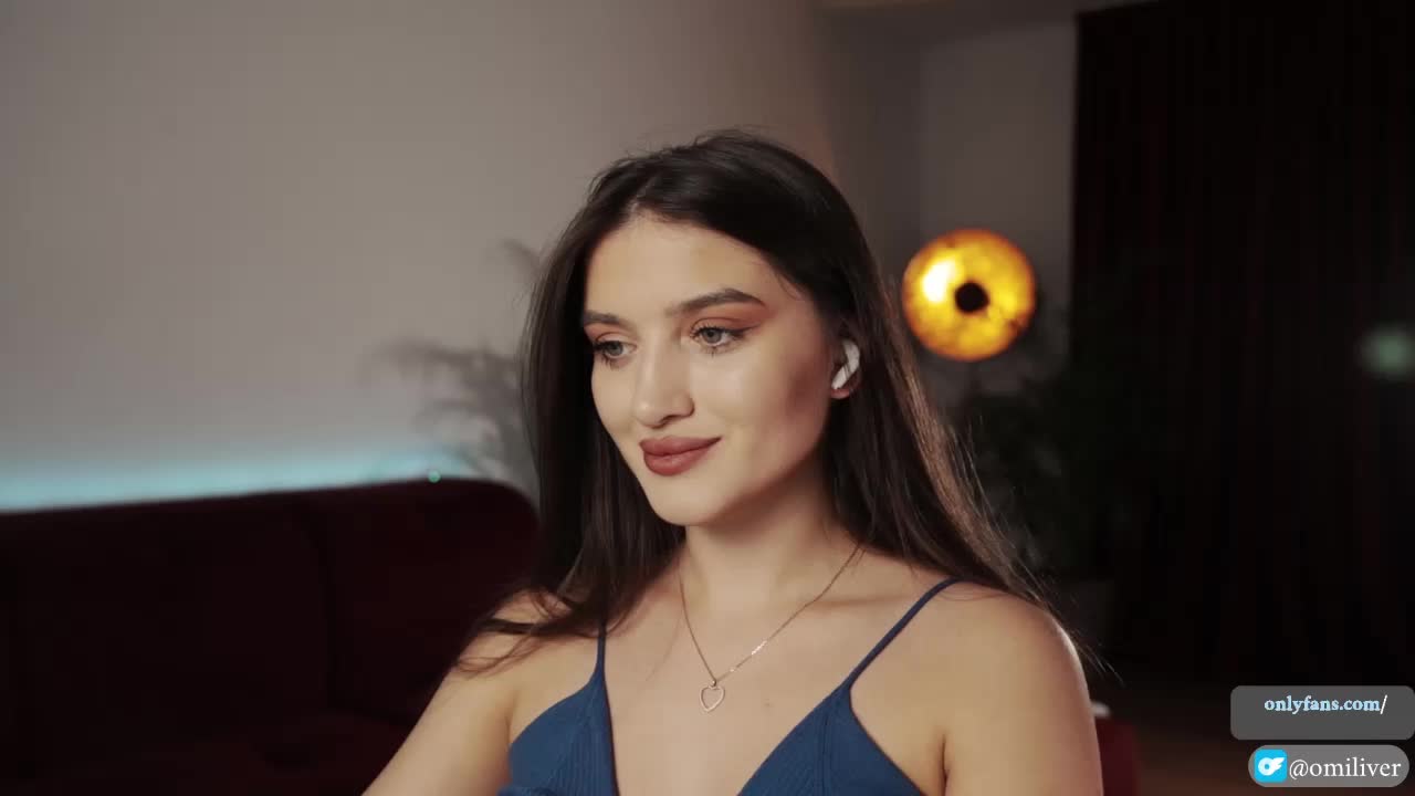 Omiliver Live Sex December 13, 2025