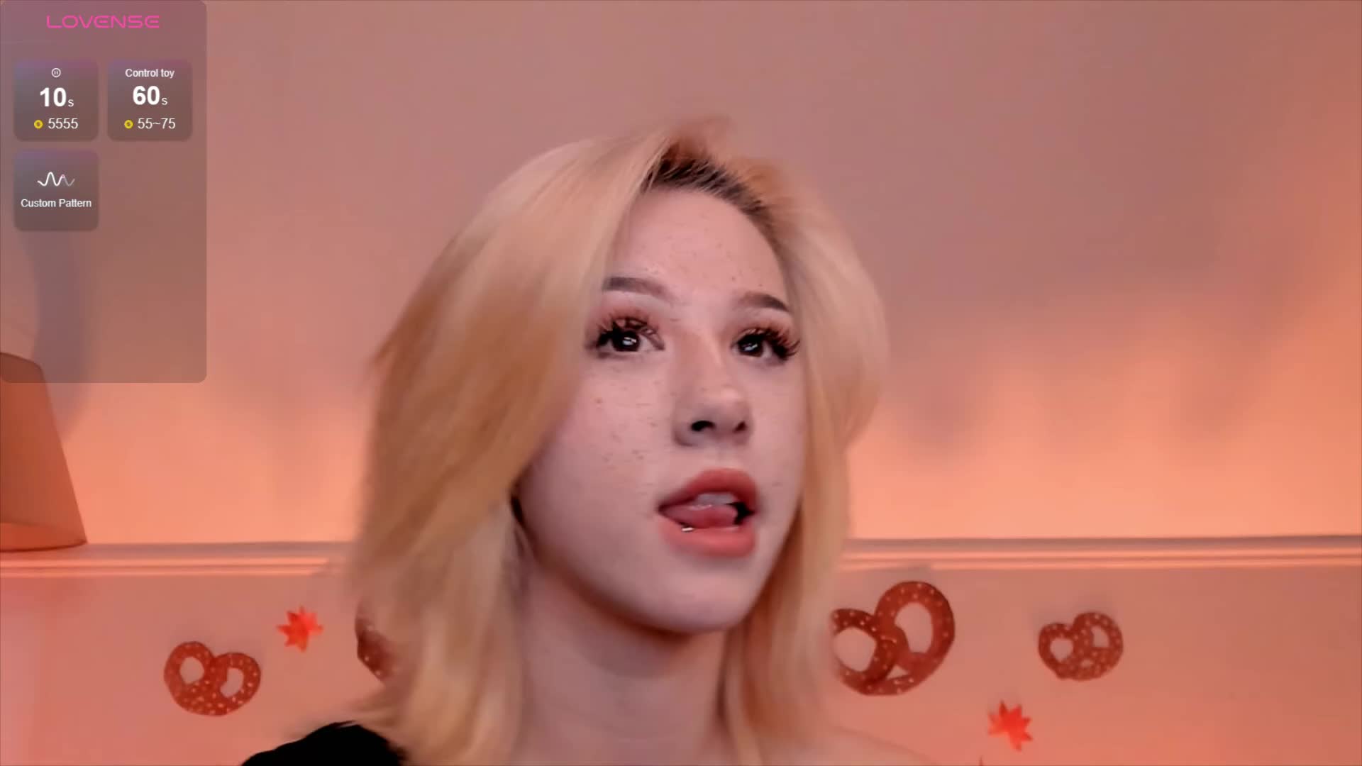 Necucubi Live Sex December 17, 2025