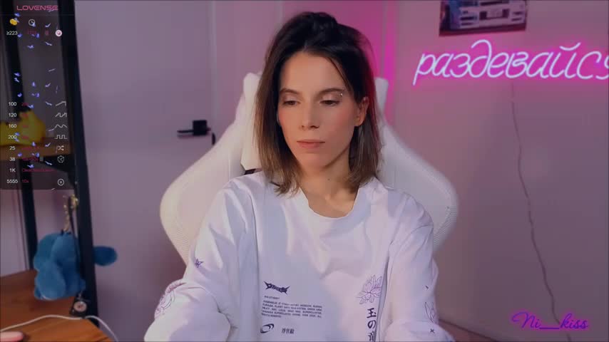 _ni_kiss Live Sex December 13, 2025