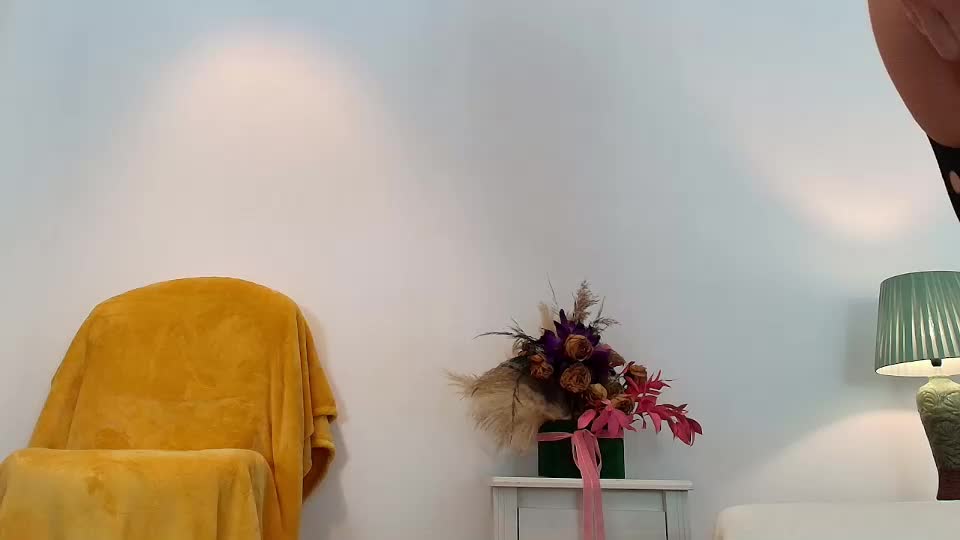 fionna_milf Live Sex December 13, 2025