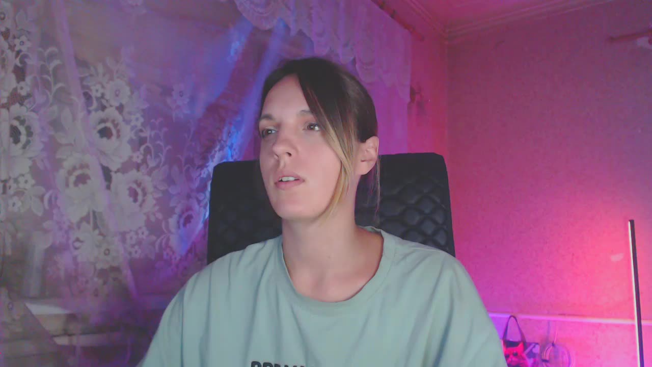 Babymuro4ka Live Sex December 17, 2025