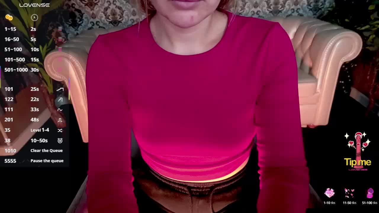 MaribelRiver Live Sex December 17, 2025