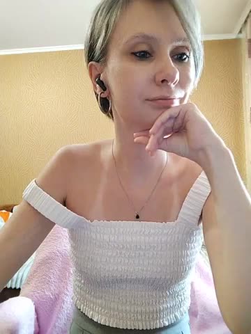 -Christina- Live Sex December 13, 2025