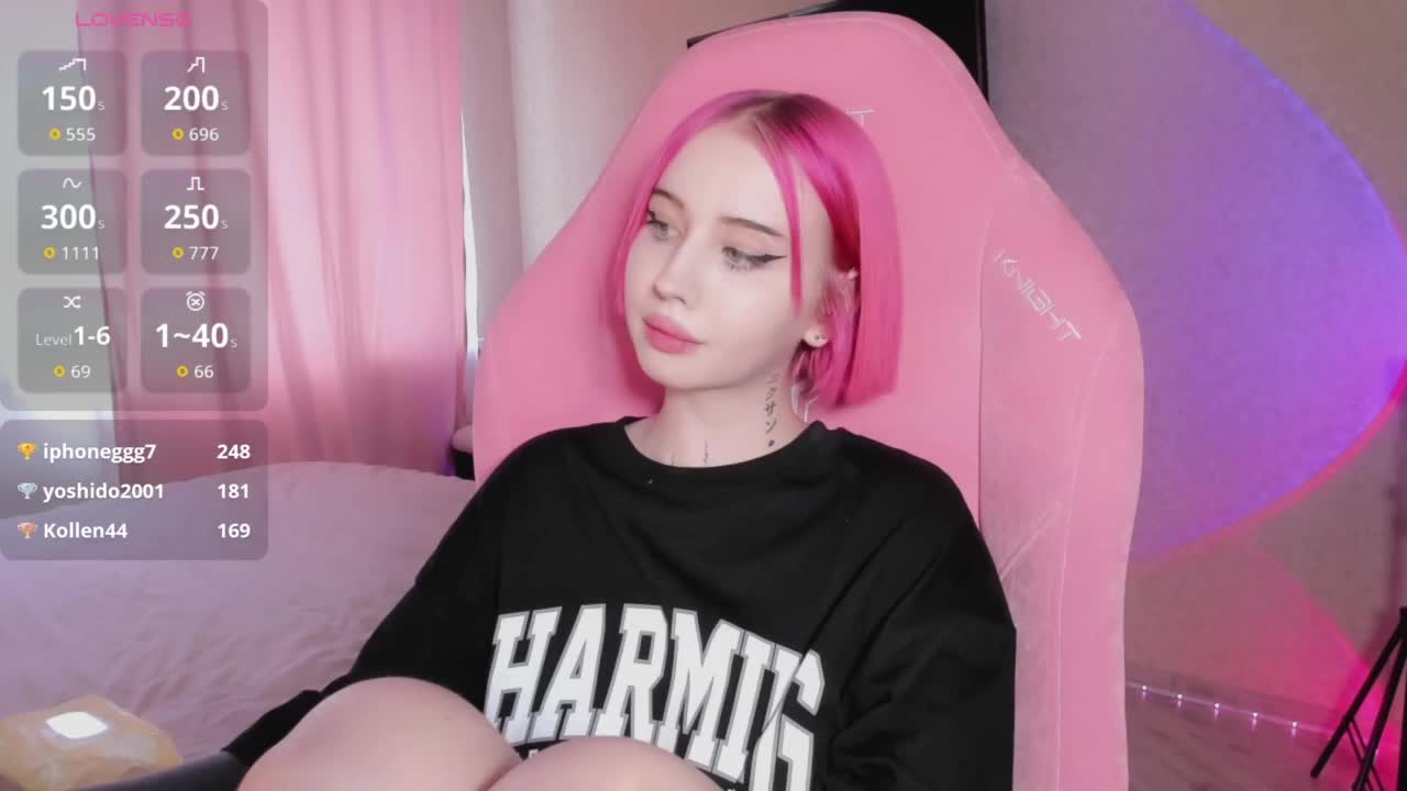 luvsoak Live Sex December 17, 2025