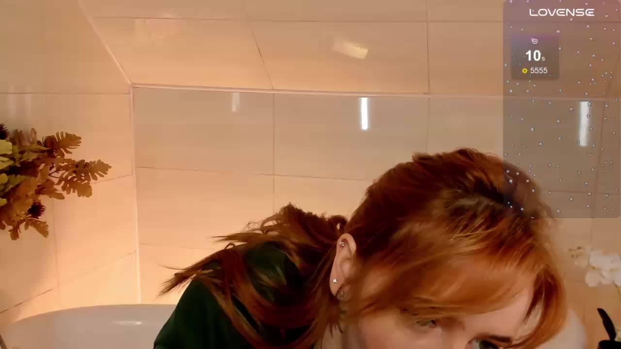 Phoenix_Margo Live Sex December 17, 2025