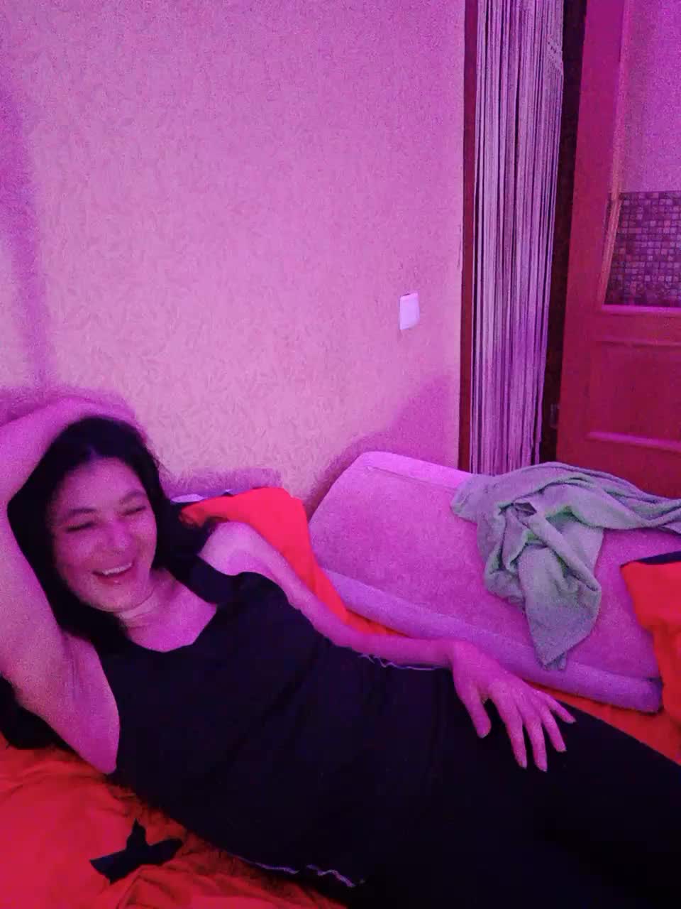 Vitaminka0572 Live Sex December 14, 2025