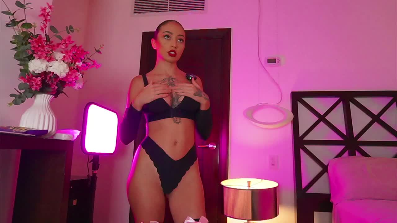 LunaMystyque Live Sex December 18, 2025