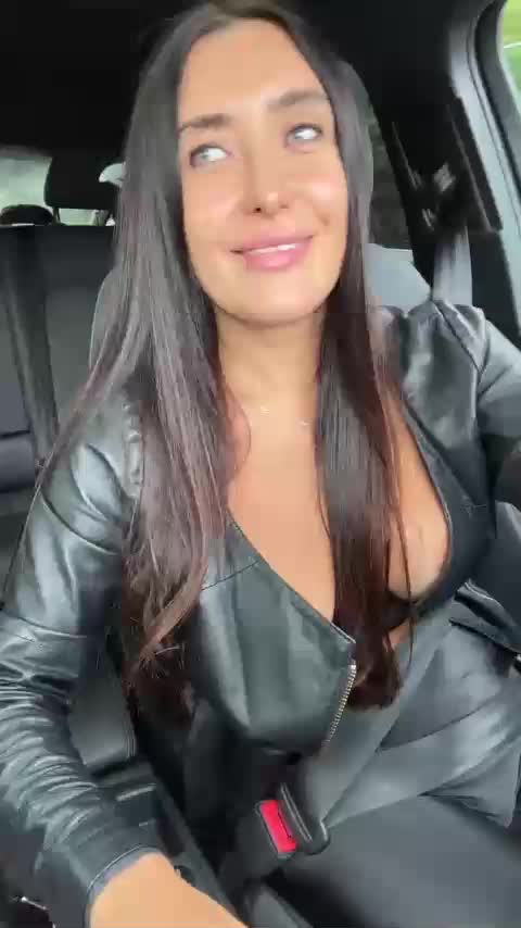 Marianna_ Live Sex December 19, 2025