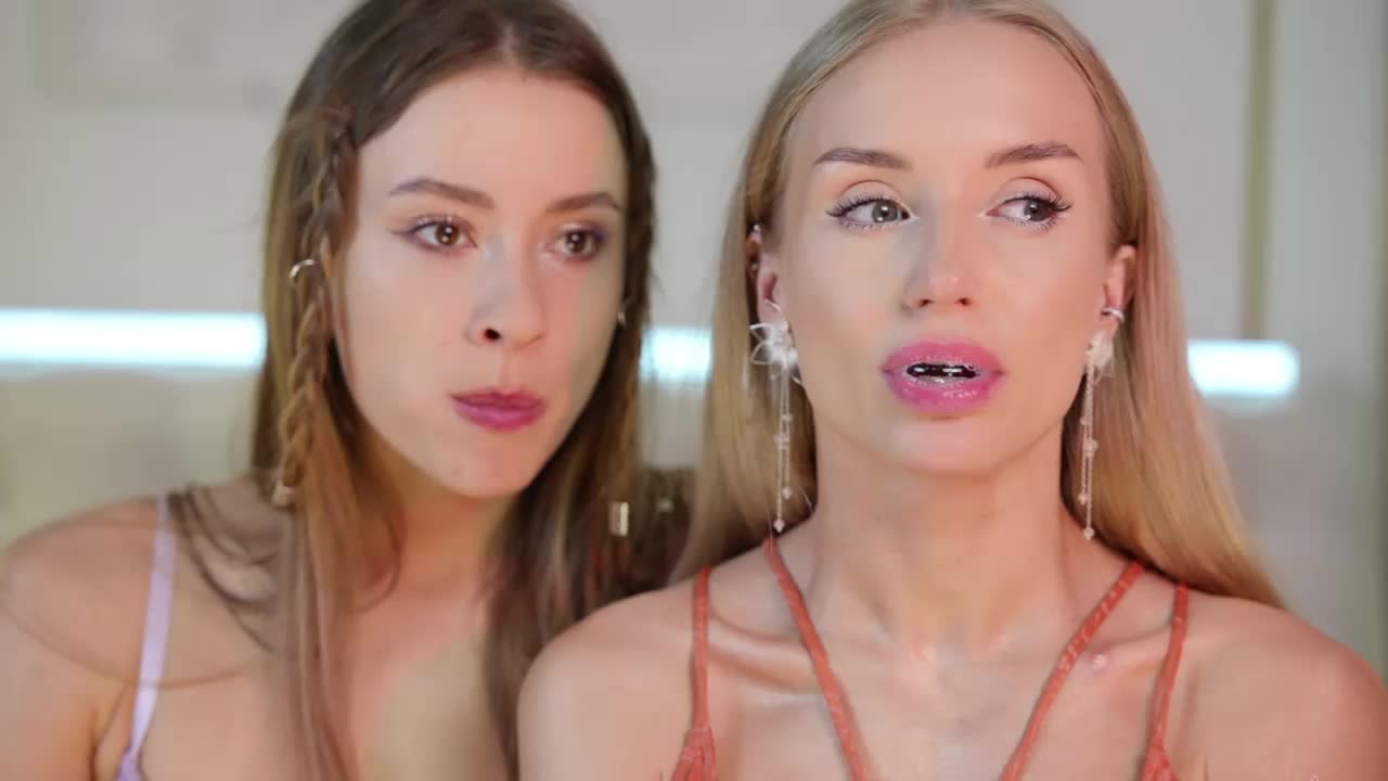 Nadin_star Live Sex December 14, 2025