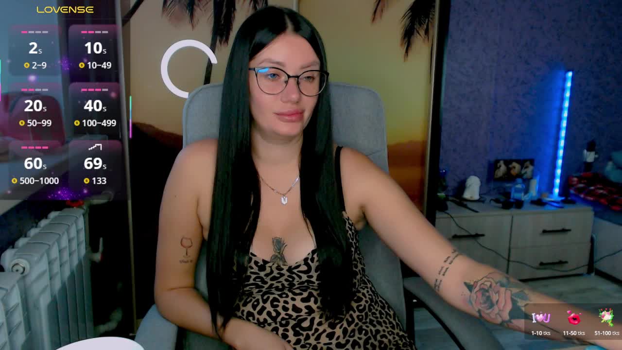 goldenwitchx Live Sex December 17, 2025