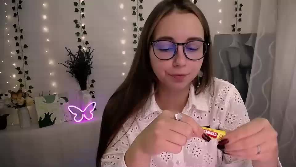 yours_piece_of_happiness_ Live Sex September 19, 2025