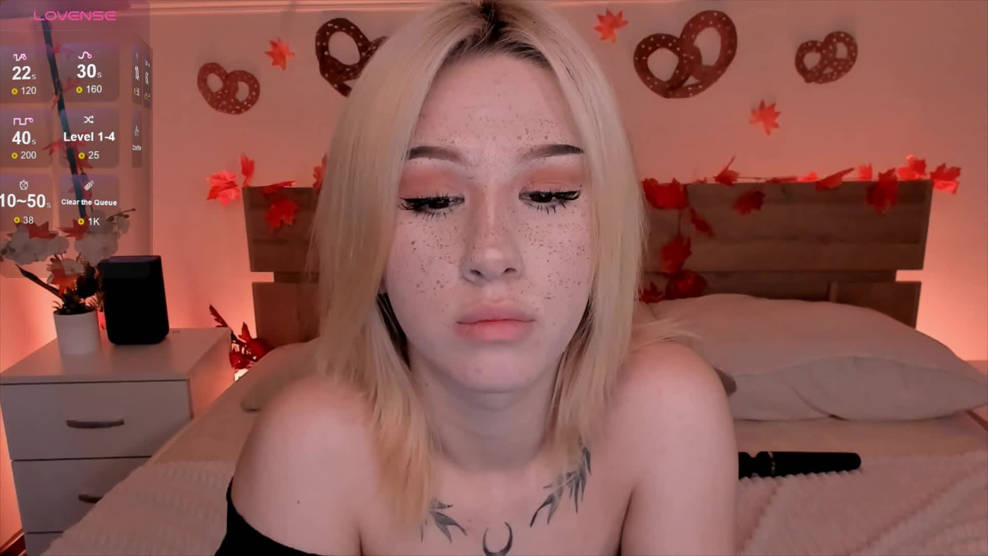 Necucubi Live Sex December 17, 2025