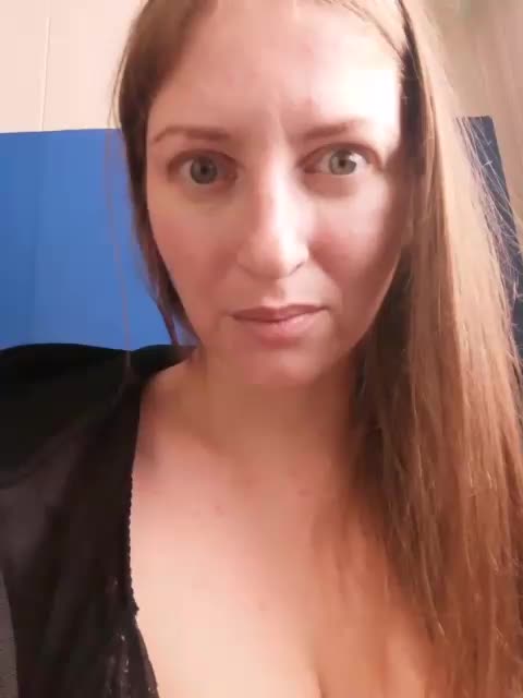 Viktoria-play Live Sex 2025.09.20