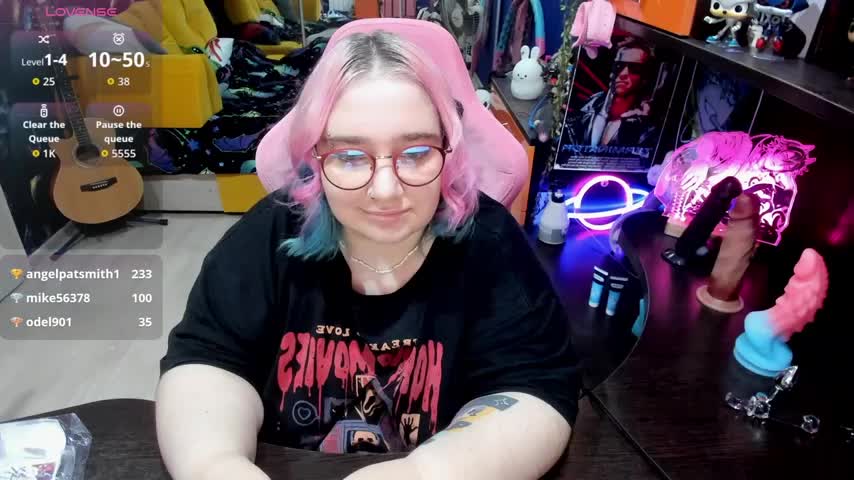 Softie_Sofy Live Sex December 14, 2025