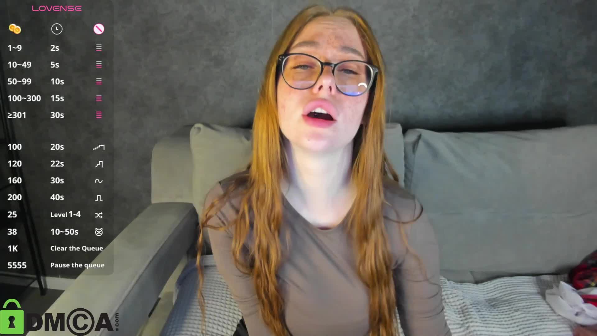 Roxy-Sunny Live Sex December 19, 2025